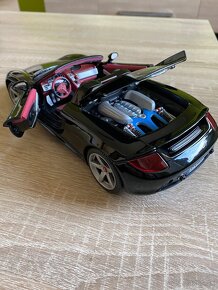 Porche Carrera - 2