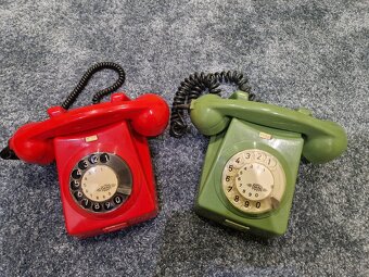 Retro telefóny 1 - 2