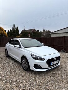 Hyundai i30 Fastback - 2