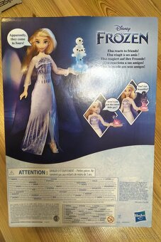 Disney Frozen 2, Hovoriaca, svietiaca Elsa - 2