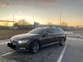 Volkswagen Passat Variant 2.0 BiTDI Highline 4MOTION - 2