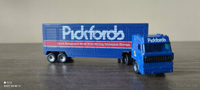 Matchbox Convoy CY 24 DAF Pickfords - 2