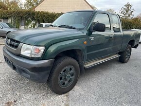 TOYOTA HILUX 2,5 DIESEL 4X4 - 2