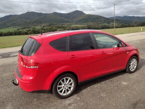 SEAT ALTEA XL 2.0 TDI CR DSG NAJ.175009 KM MOD ROK 2012 - 2