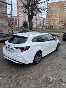 Toyota Corolla hybrid, 2020 - 2