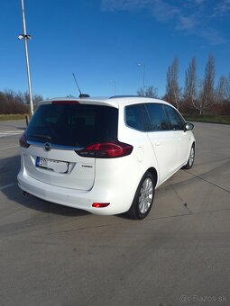 Predam opel zafira c facelift benzin automat - 2