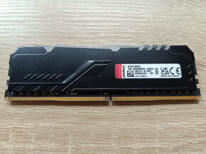 RAM DDR4-3200 CL16 8GB - Kingston Fury Beast RGB - 2