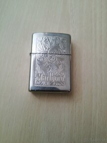 Zippo Marlboro z koženým púzdrom - 2