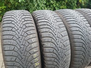 Zimne 205/60R16 Goodyear - 2