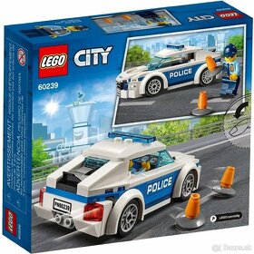 LEGO City 60239 Policajné auto - 2