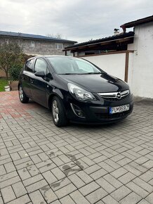 Opel Corsa 1,4 benzín 74kw 2014R.V - 2