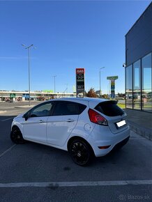 Ford Fiesta - 2