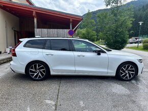 Volvo V60 II D3 R-Design 09/19 Harman/Kardon - 2