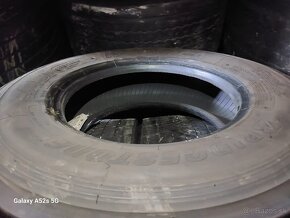 Nákladné pneumatiky 235/75 r17,5 - 2