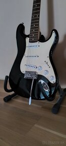 Squier stratocaster - 2