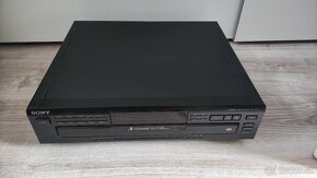 Sony CDP C661 - 2
