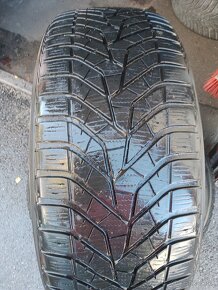 2x zimné pneumatiky 225/45 r19 - 2