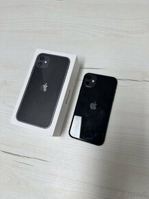 iPhone 11 Black 64 GB - 2