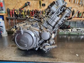 Motor yamaha xt 660 mt 03 aprilia 660 - 2