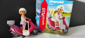 Playmobil - dievča na skútri - 2