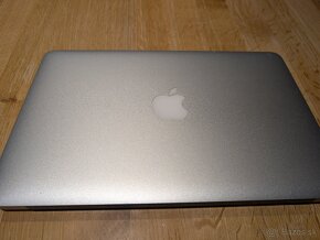 Macbook Air 11 (mid 2011) - zanovna bateria - 2