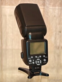 Blesk TRIOPO Speedlight TR-586EX TTL - 2