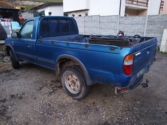 Ford ranger,mazda b2500 - 2