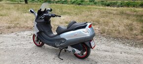 Piaggio x 9 250 cm3 rok 2005 - 2