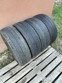 Hankook 215/70 R15C 4x=100€ - 2