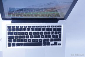 ZÁRUKA/MacbookPro 13.3"/C2D 2.4GHZ/4GB RAM/250GB SSD - 2