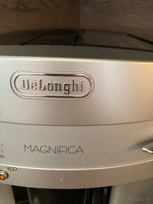 Kávovar Delonghi Magnifica - 2