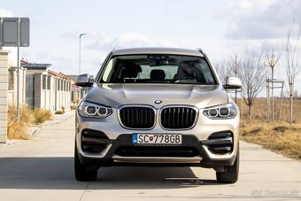 BMW X3 xDrive20i A/T - 2