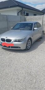 BMW 523i - 2