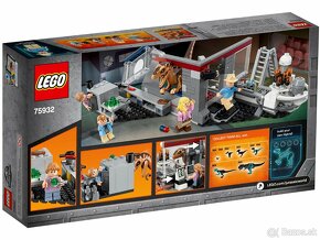 LEGO Jurassic World 75932 - 2