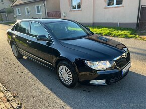 Skoda Superb 2.0 tdi dsg - 2