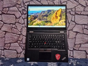 Lenovo Yoga X380 - 2