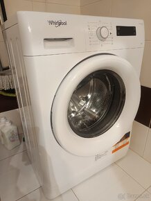 Predám práčku Whirlpool FWSG61053W EU - 2