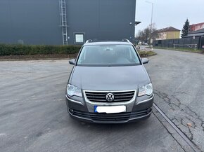 Predam volkswagen touran facelift 2.0 benzín+ CNG - 2