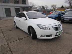 Opel Insignia 2.0 CDTI BiTurbo 195k Cosmo AT6 - 2