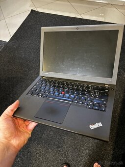 Lenovo ThinkPad X240 - 2