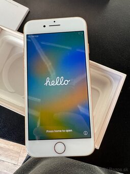 Apple iPhone 8 64GB Gold - 2