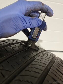 Celoročné pneu Pirelli 255/60 R20 - 2