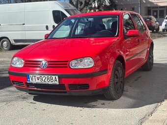 Predám Volkswagen golf 4 1.6 benzín - 2