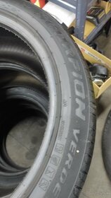 Pirelli 285/40R21 letné - 2