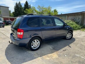 Kia Carnival 2.9 CRDi - 2