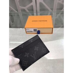 Čierne puzdro na karty s monogramom Louis Vuitton - 2