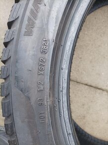 Predám zimné pneumatiky 245/45 R19 RUN FLAT - 2