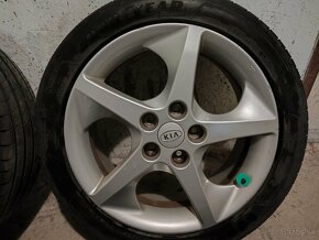 17" Kia Ceed alu disky 5x114,3 goodyear 225/45 r17 letné - 2