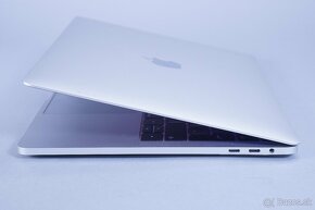 zZÁRUKA/Macbook Pro 13.3" TB CTO/I5 2.9GHZ/8GB RAM/256GB SSD - 2