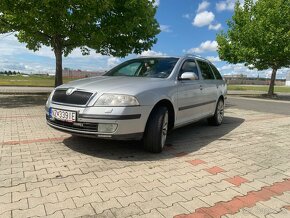 Škoda octavia 2 combi DSG - 2